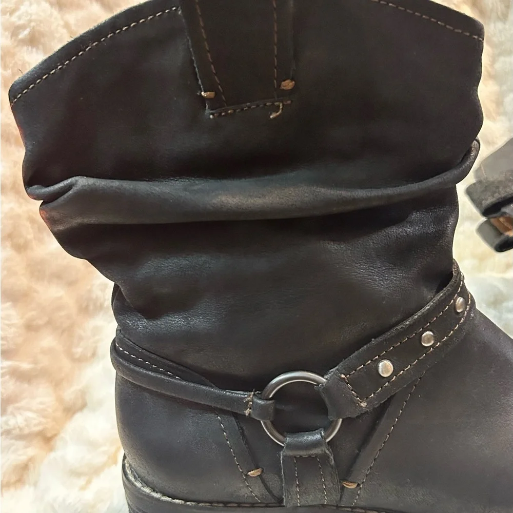 Sofft black leather western slouchy ankle boots women’s size 7.5M - Picture 8 of 12